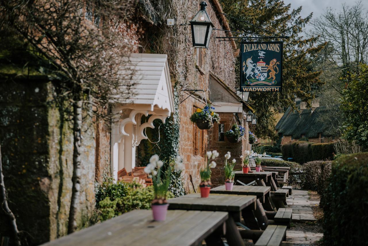 The Falkland Arms Chipping Norton Eksteriør bilde